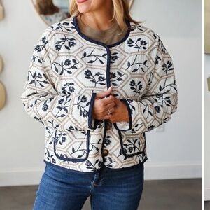 ENTRO- Quilted Floral Embroidered Jacket - Cream & Navy